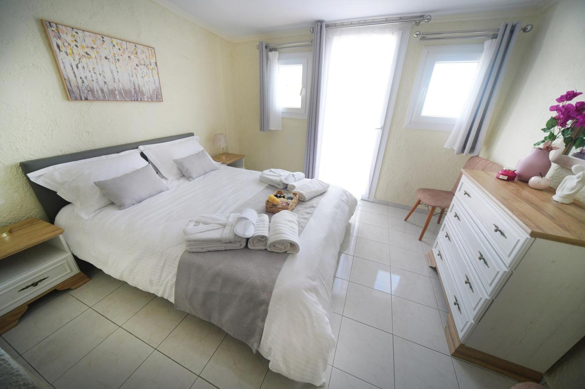 Argo Downtown Apartment Kalymnos Town Luaran gambar